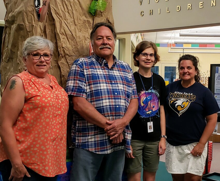 Tutors Cathy Schnedler, Dave Schnedler and Savannah Williams with internal coach Heidi Usgaard.