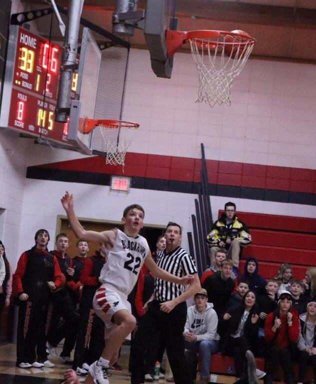Talon Mueller shot banks in for game winner against Loyal.