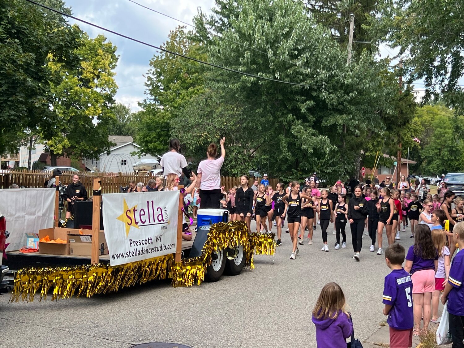 Dancers from the Stella Dance Studio performed along the Prescott Daze Parade route, showing off their routines to applause from the crowd.