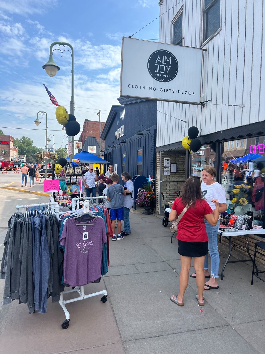 The Aim Joy Boutique in downtown Prescott joined vendors that lined both sides of Broad Street and in the middle of the road. Visitors to Prescott Daze spent Saturday browsing the shops and filling the restaurants.