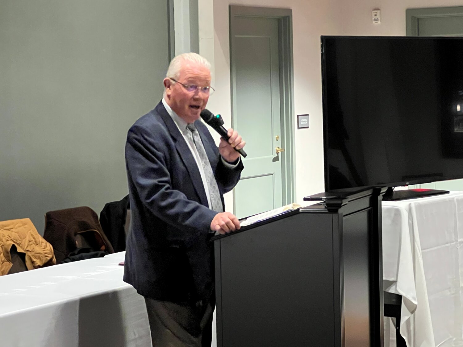 Pat Regan of Confluence Development, LLC thanked community leaders for the commitment, guidance and dedication to seeing development of The Confluence to fruition at a ceremony in the ballroom of the hotel Thursday night.