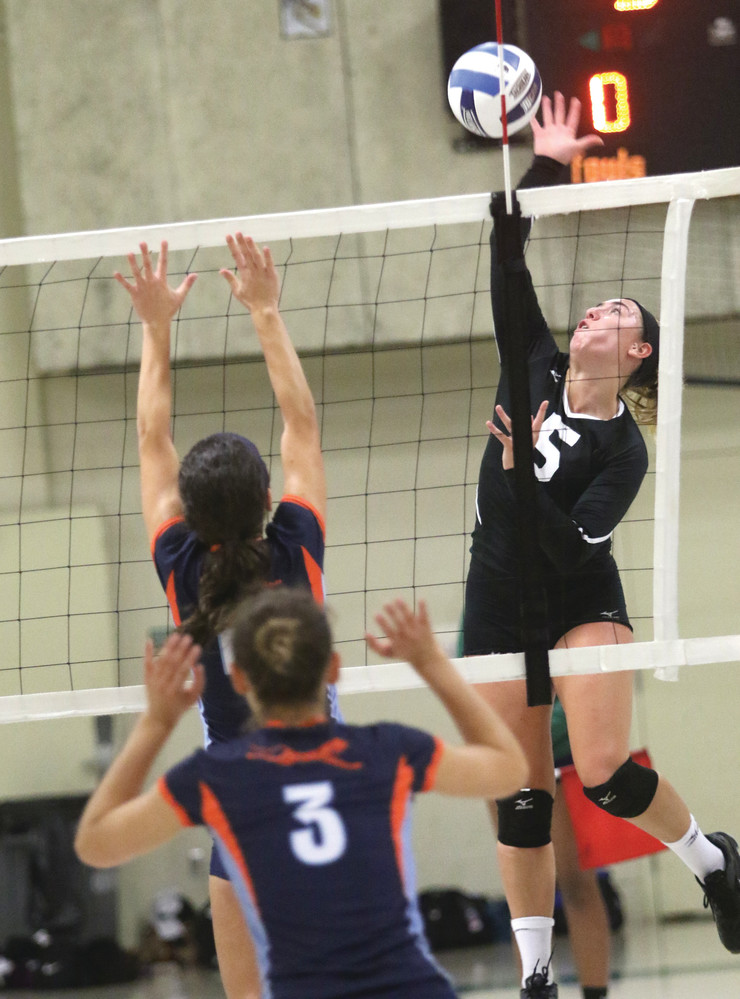Amanda LaCroix led the Lady Knights with 15 kills and 19 digs.