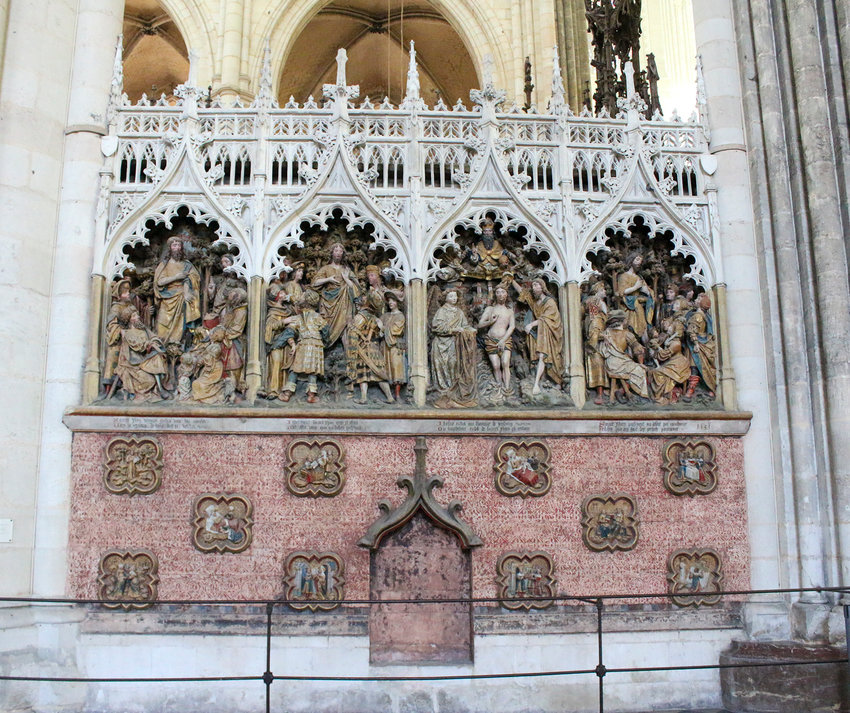 There were at least four panels with detailed carvings like this one inside Amiens.