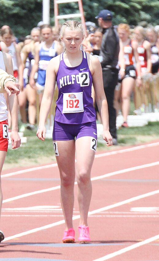 Kylie Jakub approaches the starting line for the 4x800-meter relay May 19.