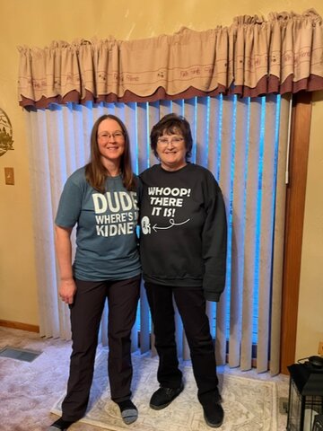 Traci and Julie Prochaska celebrated a successful kidney transplant with matching t-shirts. 