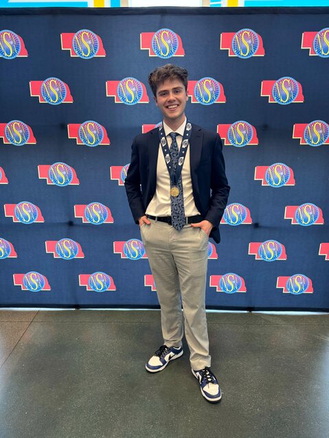 Last year, the state speech tournament was new and unfamiliar to Luke Hoffschneider. This year, he treated it as just another tournament.
The approach worked for the Centennial junior. After winning gold in serious prose last year, he brought home gold again March 27.
Read more in the April 16 Independent.