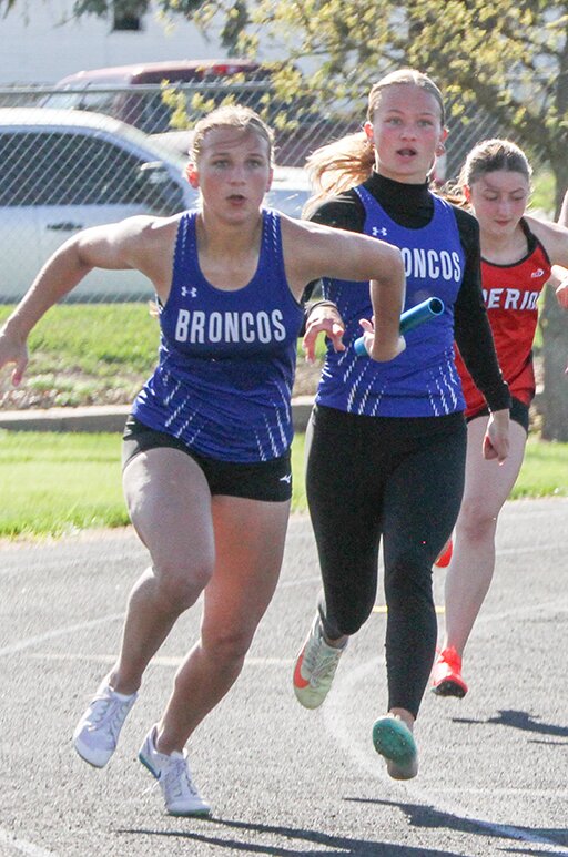 Two earn silver at SNC for CHS