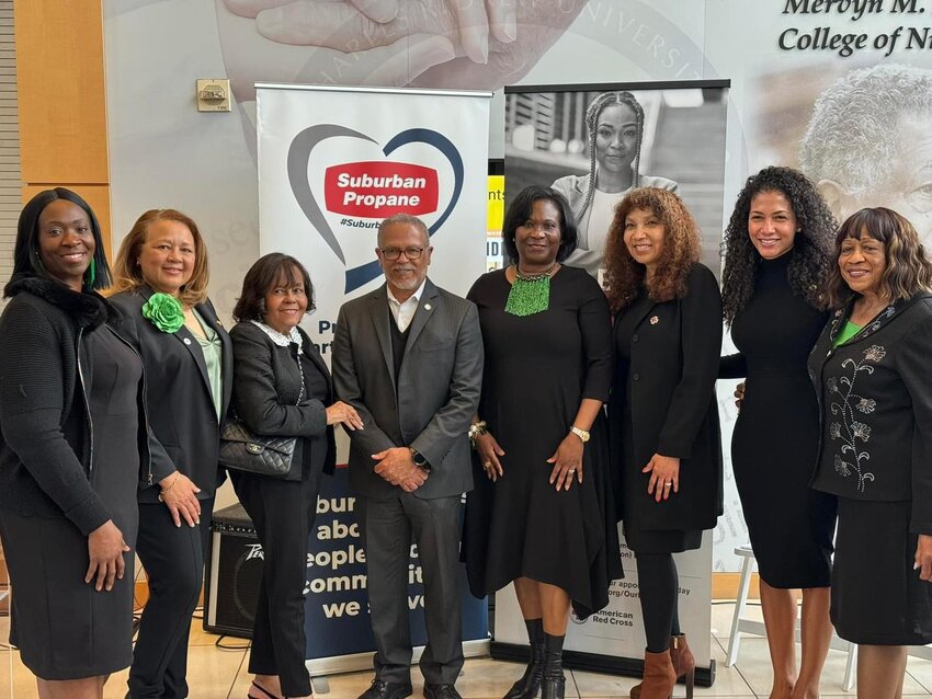 Blood Donor Kickoff Reception at Charles R. Drew University of Medicine and Science (CDU) with Beverly Hills West (CA) Chapter Members LaShonda Blevins, Sherril Rieux, Ruth Creary, CDU President David Carlisle, Chapter President Zna Portlock Houston, I Jean Davis Hatcher, Nicole Duncan, and Lovene Knight
