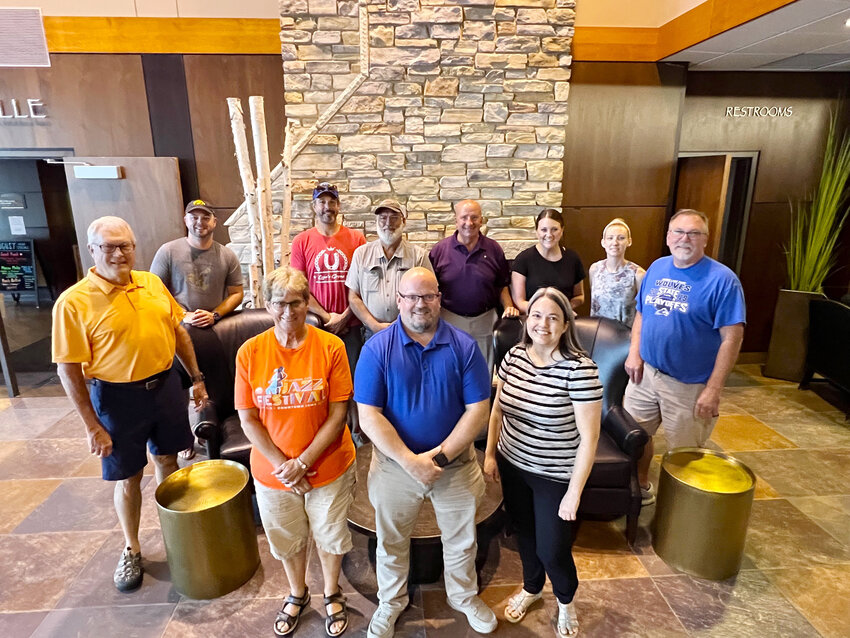 Attending the Hometown Pride organizational meeting were: Josh Toft and Sherm Neilsen (Royal), Pam Henderson (Alta), Katie Cedar and Lindsay Ramirez (Aurelia), Matt Carstenson (Lake Park), Jared Eggers (Lakeside), Mike Katschman (Sioux Rapids), and Mike Porsch (Storm Lake). Andy Frantz and Lorin Ditzler, executive director and associate director of Keep Iowa Beautiful, assisted the local communities in organizing the regional efforts.