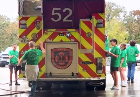 Forte Junior High students working with the Azle Fire Department.