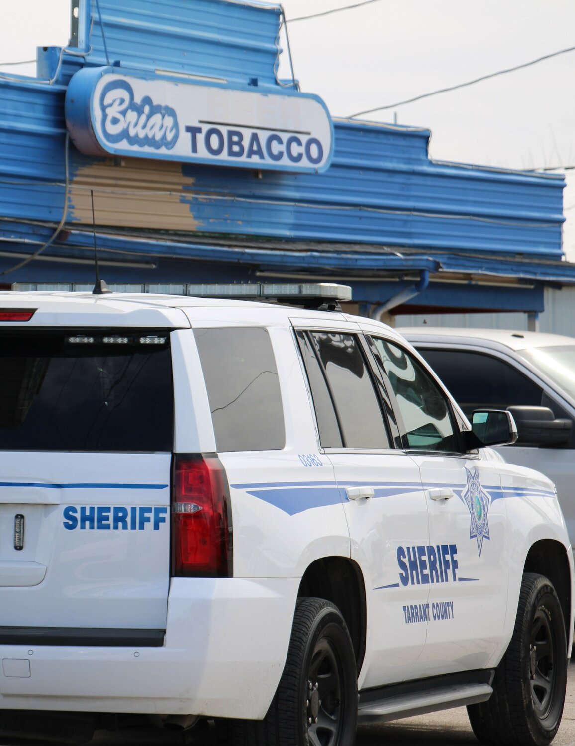 Tarrant County Sheriff's Office deputies executed a search warrant at Briar Beer & Tobacco related to gambling allegations on the afternoon of Thursday, Feb. 8.