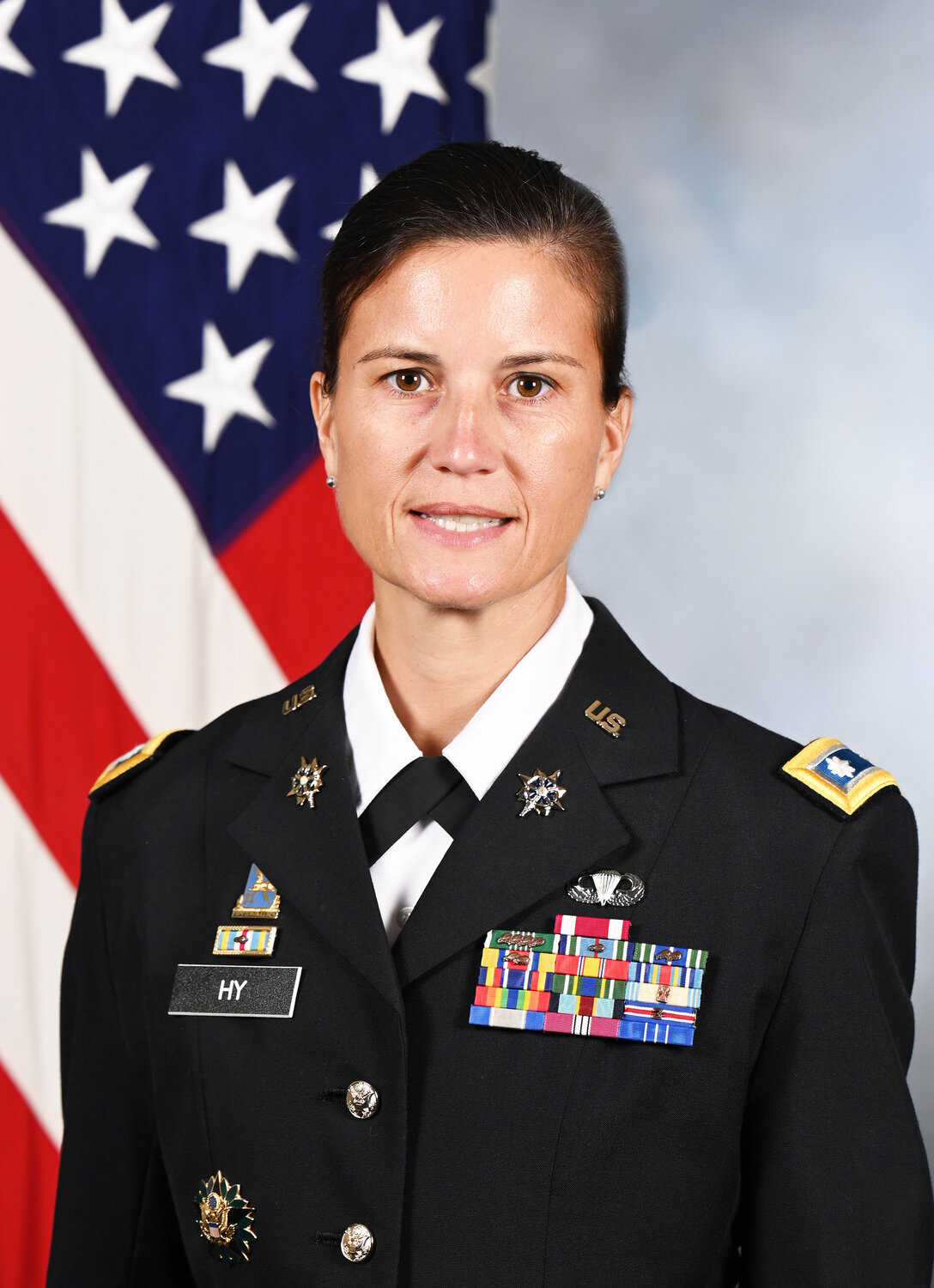 U.S. Army Lt. Col. Star Hy poses for her official portrait in the Army portrait studio at the Pentagon in Arlington, Va., Aug 10, 2023.