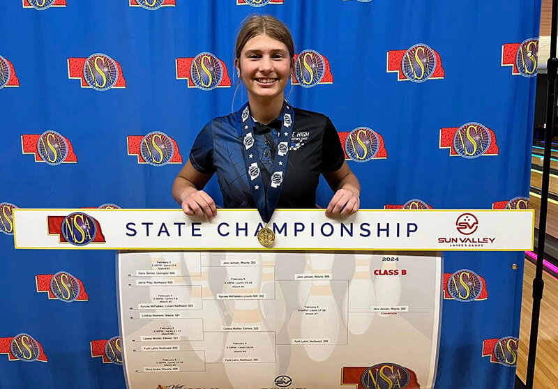 Jersi Jensen won her second Class B singles state title with a 392 score Monday. The Nebraska State Bowling Championships took place at Sun Valley Lanes in Lincoln.